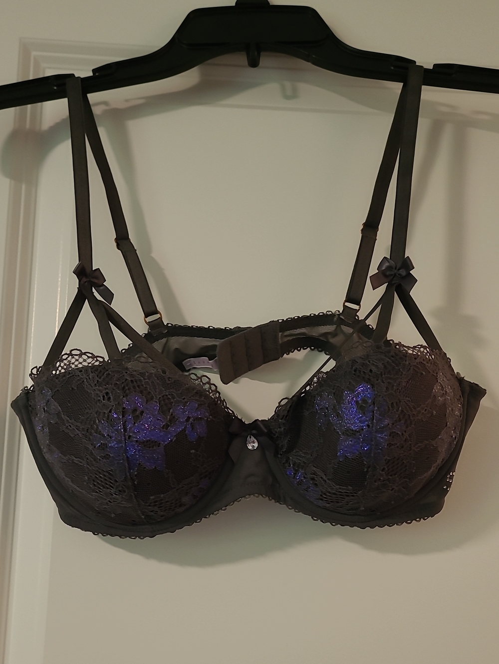 Savage X Fenty Brown Lace Underwire Bra with Purple Accents